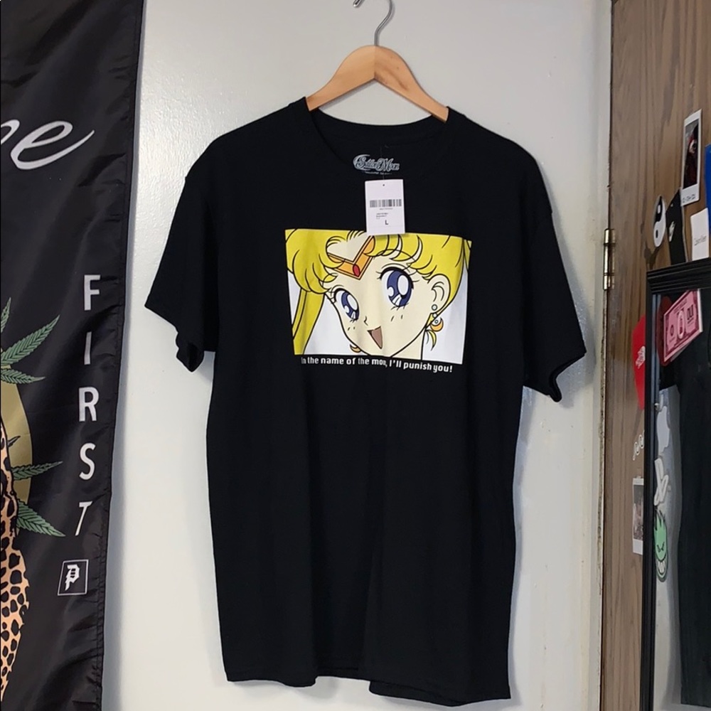 Sailor Moon Graphic T-shirt